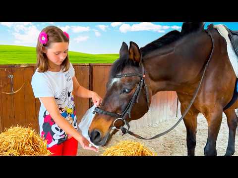 Fun adventure with Real ANIMALS! Educational Video for Kids with Sofia thumbnail