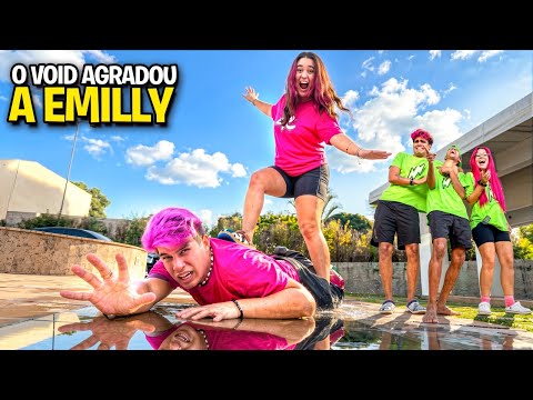 O VOID AGRADOU A EMILLY POR 24 HORAS *Ele surtou ? thumbnail
