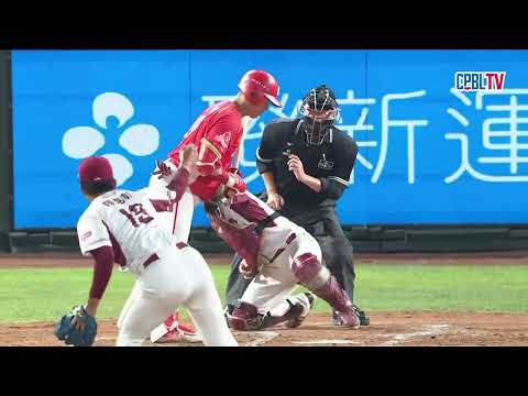 06/03 味全 VS 樂天 三局上，陳克羿連續投出保送後遭到味全安打狙擊，拿下三分領先 thumbnail