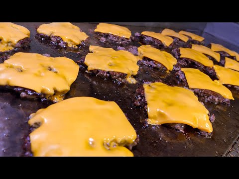 Korea Food - Amazing Juicy Handmade Burger Cooking Process in Korea 서울맛집 지축 SUF버거 수제버거 thumbnail