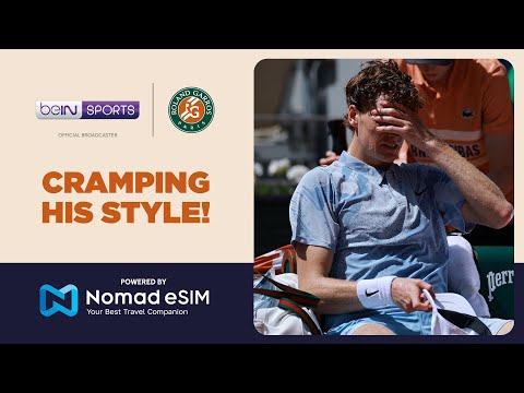 Jannik Sinner granted controversial timeout! | Roland-Garros 2026 | Moments thumbnail