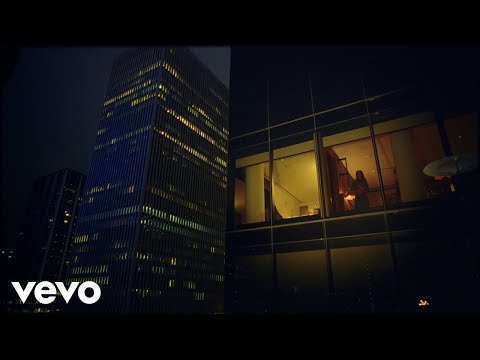 Young Miko, Rauw Alejandro - Aquel diciembre (Official) thumbnail