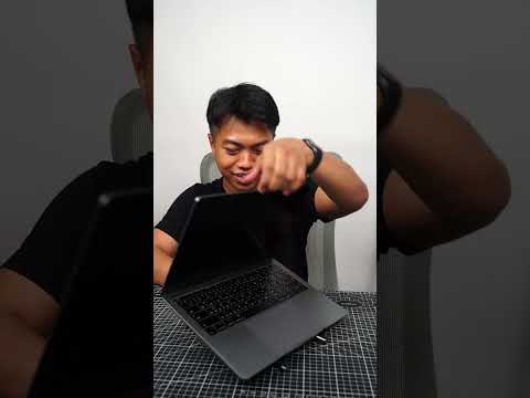 ของ Apple นี่ได้ทุกอย่าง ขาตั้งอลูมิเนียมหมุน 360° เป็นไม้เซลฟีได้! thumbnail