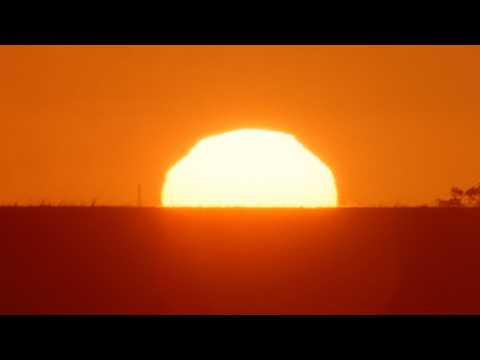 UN Climate Scientists Say Hottest Year Record Could Be Broken In Next 5 Years thumbnail