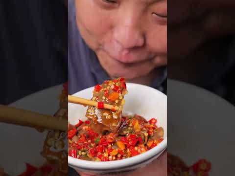 Da Zhuang missed out on his first hot pot of summer. #mukbang #food thumbnail