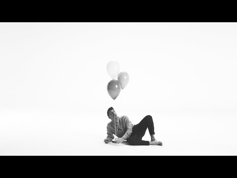 Francesco Gabbani - La leggerezza (Official Visual Video) thumbnail