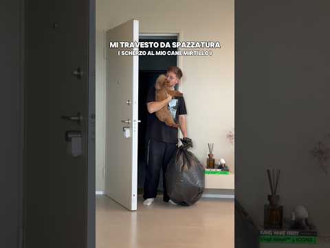SCHERZO AL MIO CANE MIRTILLO: MI TRAVESTO DA SPAZZATURA! thumbnail