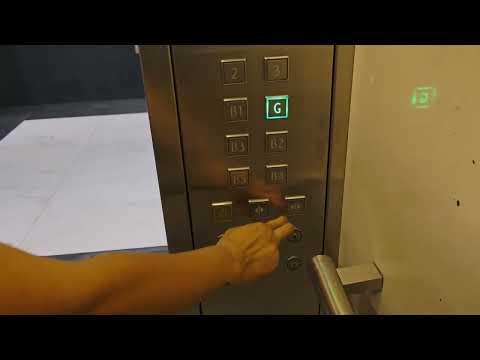 Philippines, Makati, Eton Tower, 1X elevator thumbnail