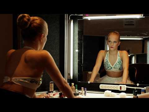 Full Movie: DEADLY DANCE MOM | Ambisi Gelap Seorang Ibu | Film Barat HD thumbnail