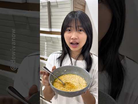 Cece mendadak bisa masak nasi soto #dewivanow #nasindo #nasiinstan #nasisoto thumbnail