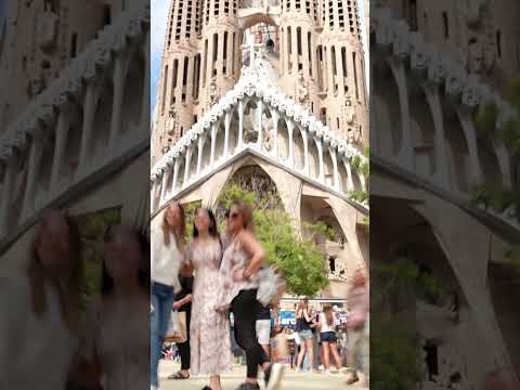 #Pasión: la #SagradaFamilia como testigo del tiempo thumbnail