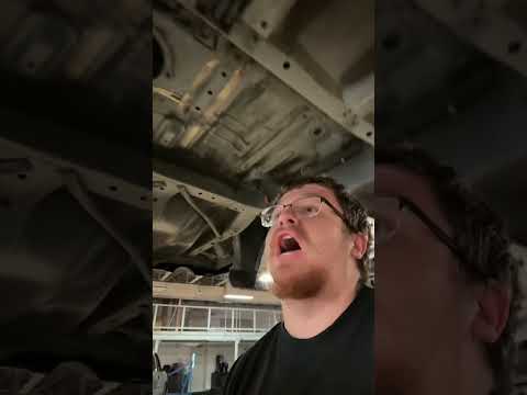 Customer vs mechanic thumbnail