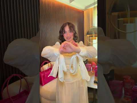 وااقعة ف حبب هالفستان !!! ??✨?? واايددد راقي جوي و اجوائي !??? الفستان من krofficial.bh thumbnail
