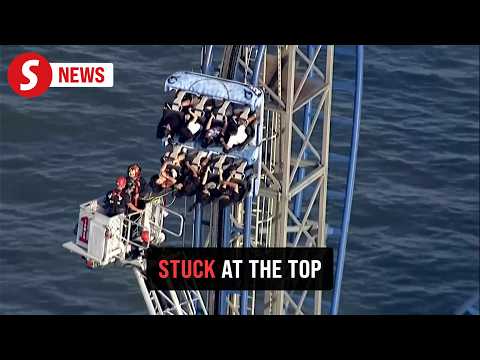 Students left hanging mid-air after roller coaster malfunction in Texas thumbnail