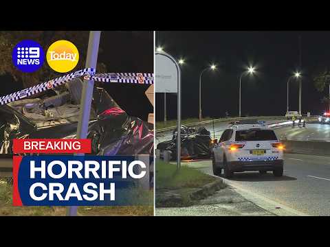 Three dead after horrific head-on crash | 9 News Australia thumbnail