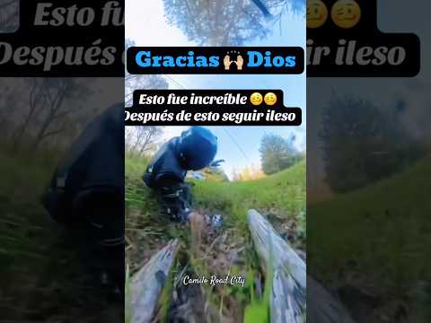 Yamaha r6 problemas en carretera #moto #automobile #Yamaha #r6 #mt09 thumbnail