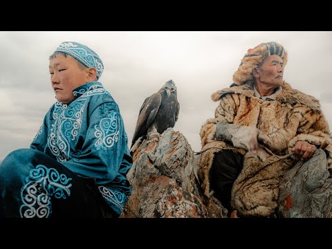 ⁠ASÍ ES CAZAR CON UN ÁGUILA thumbnail