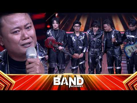 Air Mata Rocker Pecah! The Next AJS Buktikan Solidnya Persahabatan Mereka! | Band Academy thumbnail