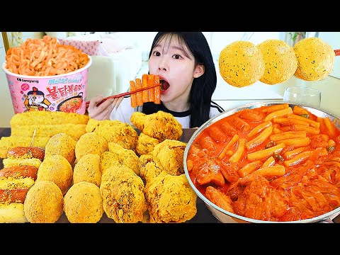 ASMR MUKBANG| 직접 만든 로제 떡볶이 뿌링클 양념치킨 치즈볼 불닭볶음면 먹방 & 레시피 FRIED CHICKEN AND Rose Tteokbokki EATING thumbnail