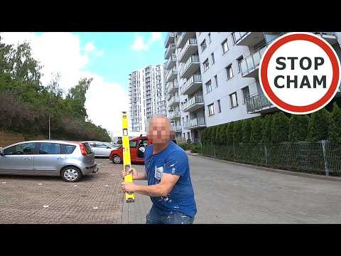 Wyskoczył z poziomicą na motocyklistę #2259 Wasze Filmy thumbnail