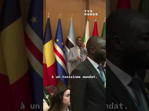 Révision de la Constitution en RDC: le projet de référendum adopté par l'Assemblée thumbnail