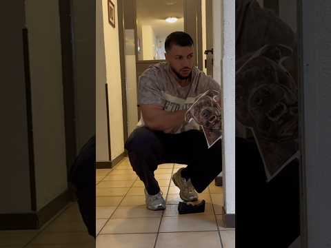 Prank chien 🐕 @k@kevinserrato34#prank #malinois #ades #ninolemalou thumbnail