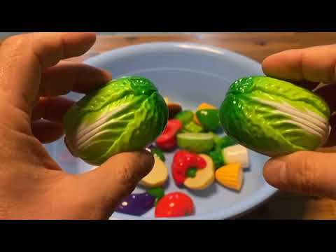 Let’s cut the vegetables in half! What dish should I cook today? I 오늘은 어떤 요리를 해볼까? thumbnail
