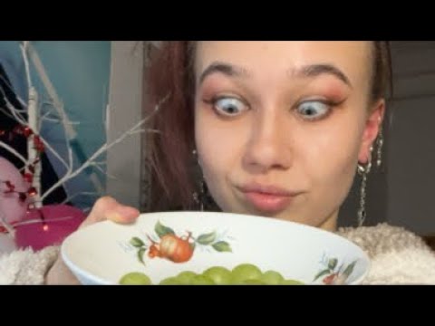 Maluję rzęsy na 300 łapek thumbnail
