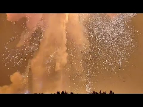 Explosion d'une fusée Blue Origin lors d'un test sur pas de tir thumbnail