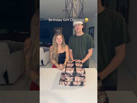 Opening BIRTHDAY presents 🎂🎁 thumbnail
