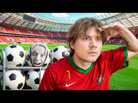 Прятки На Огромном Стадионе! thumbnail