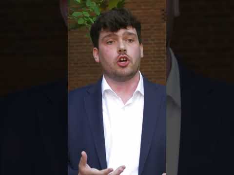 'We are facing a genuine crisis in medicine' thumbnail