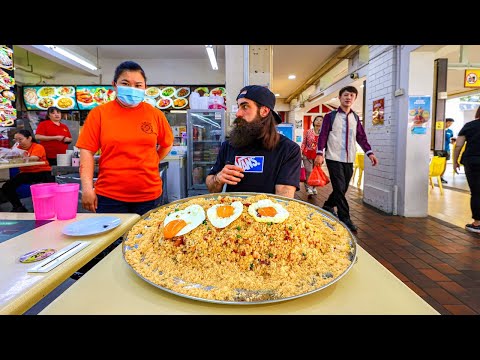 FINISH THE MASSIVE FRIED RICE CHALLENGE AT THIS MARKET IN SINGAPORE AND WIN $100! | BeardMeatsFood thumbnail