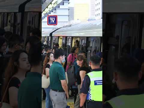 Laluan LRT Kelana Jaya alami kelewatan, waktu menunggu penumpang lebih lama thumbnail