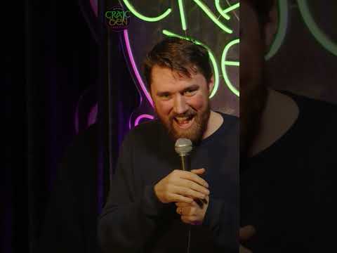 Unpaid Intern | Eddie Mullarkey | Craic Den ComedyClub  #standupcomedy  #comedy #German #ireland thumbnail
