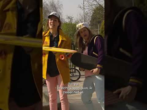 Een hele fijne moederdag voor alle stoere moeders! 💚#hetklokhuis #sketch #skatemoeders #moederd thumbnail