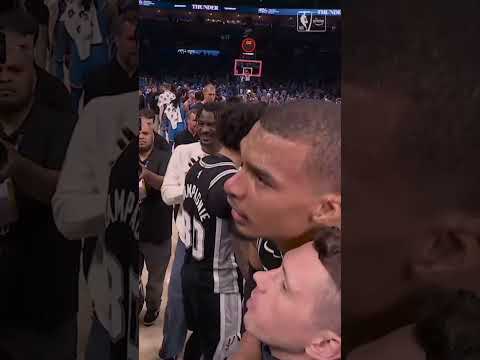 Las lágrimas de Wemby y la felicidad de los Spurs 🥹 thumbnail