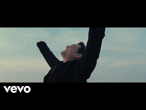 Tiziano Ferro - Sono Un Grande thumbnail
