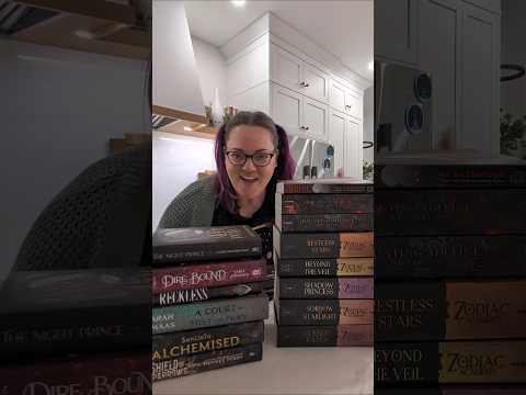 Best gift ever, best husband everrrrr!!! ? Help fill me TBR! thumbnail