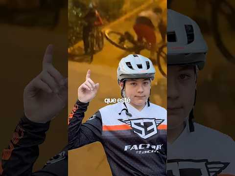 Reaccionando a la caída de este biker ? #bike #bikers thumbnail
