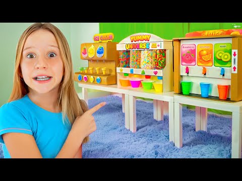 Nastya học cách giúp đỡ cha mẹ và chơi với máy làm kẹo thumbnail