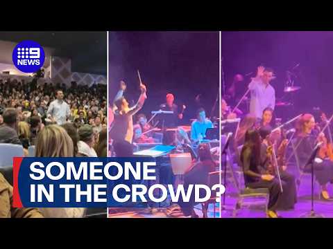 'Oh my god': Unsuspecting audience member becomes star of the show | 9 News Australia thumbnail