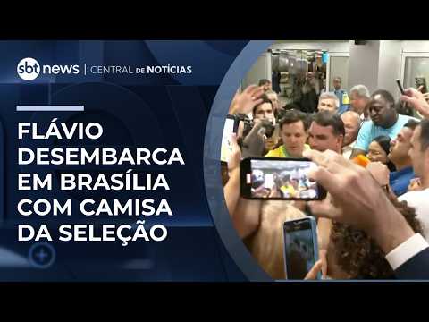 Veja momento da chegada de Flávio Bolsonaro ao Brasil após encontro com Trump | #CentralDeNotícias thumbnail
