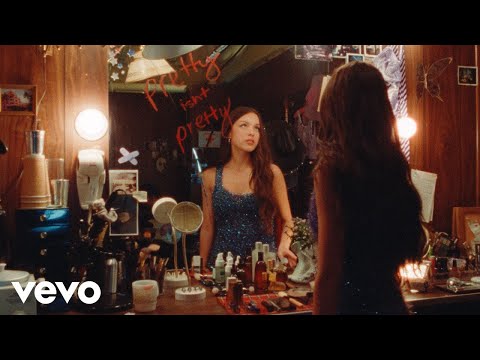 Olivia Rodrigo - pretty isn't pretty (Official Live Performance) | Vevo thumbnail