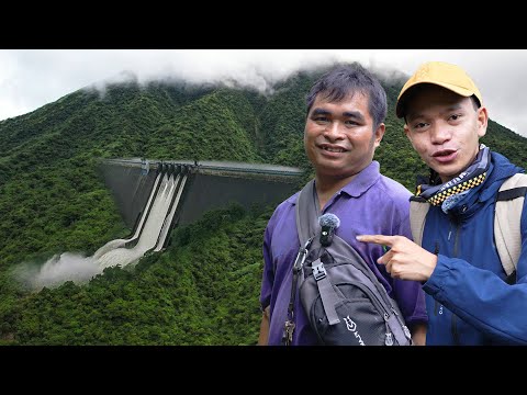 This Man BUILT HIS OWN HYDRO POWER PLANT from SCRAP thumbnail