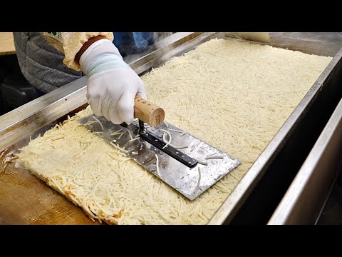 No Flour! NEW Korea’s Hottest Street Food! 1.5cm Thick Potato Pancake thumbnail