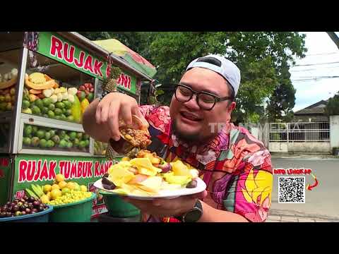 Bang Mpin Menikmati Segarnya Rujak Kang Balak | MAKAN RECEH (25/05/26) thumbnail