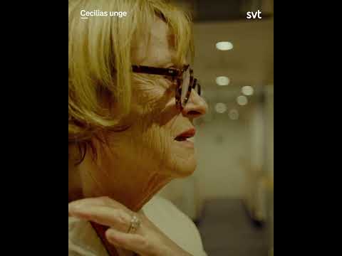 Det är svårt att åka båt 😵‍💫😆Cecilias unge 👉 länk 👇 #ceciliasunge #svthumor #svtplay thumbnail