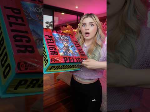 ENCONTRÉ una ATERRADORA CAJA de 99 NOCHES en el BOSQUE de la DEEP WEB!! 🦌😈🌚 thumbnail