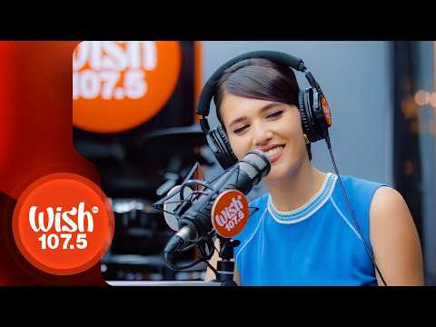 Sienna Spiro performs "Die On This Hill" LIVE on Wish 107.5 Bus thumbnail